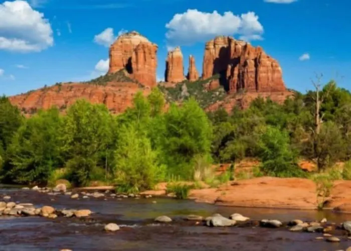 Amazing Views In The Heart Of West For Family