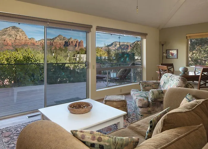 Holiday home Amazing Views In The Heart Of West For Family