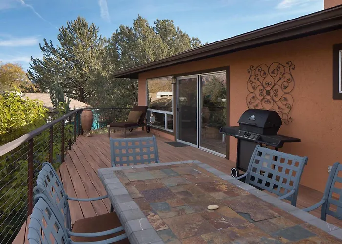 Amazing Views In The Heart Of West For Family *